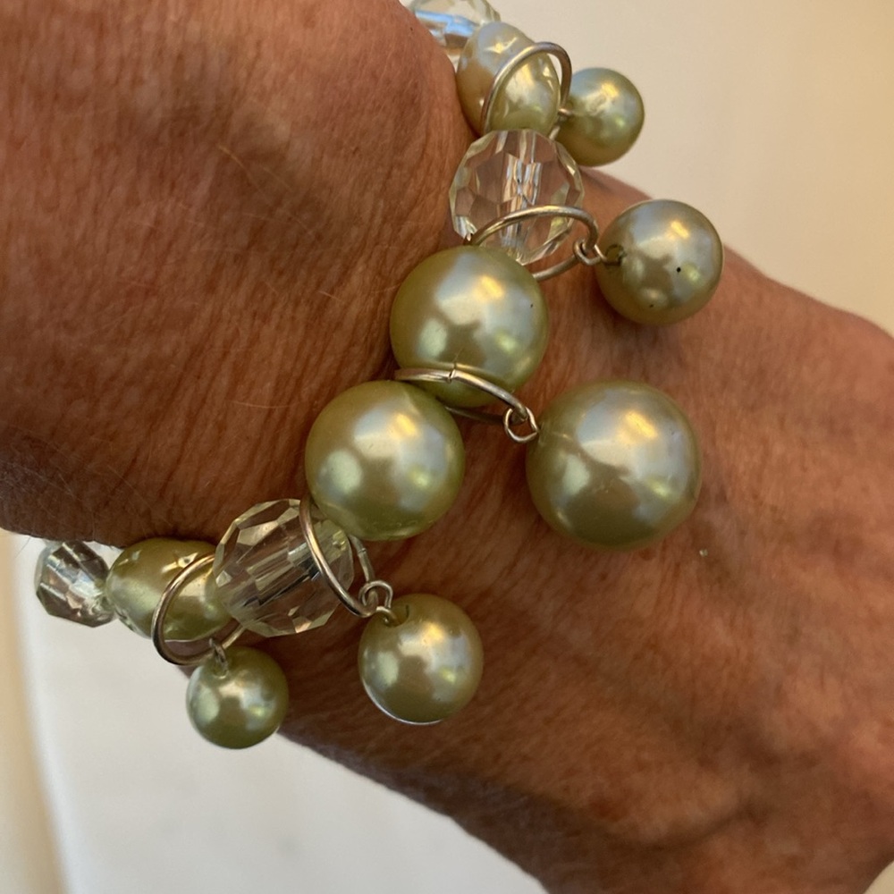 Vintage Green/Silver Pearl Bracelet